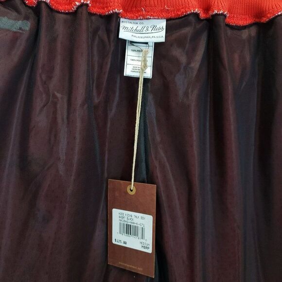 Mitchell & Ness Men's Shorts Medium Nice Kicks Talk Box Shorts Black - Picture 10 of 10